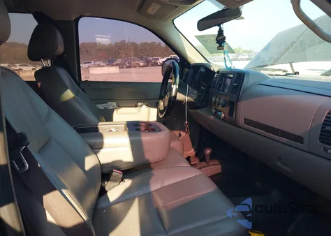 2010 Chevrolet Silverado Work Truck from USA, damaged, VIN 1GCSKPE39AZ128054